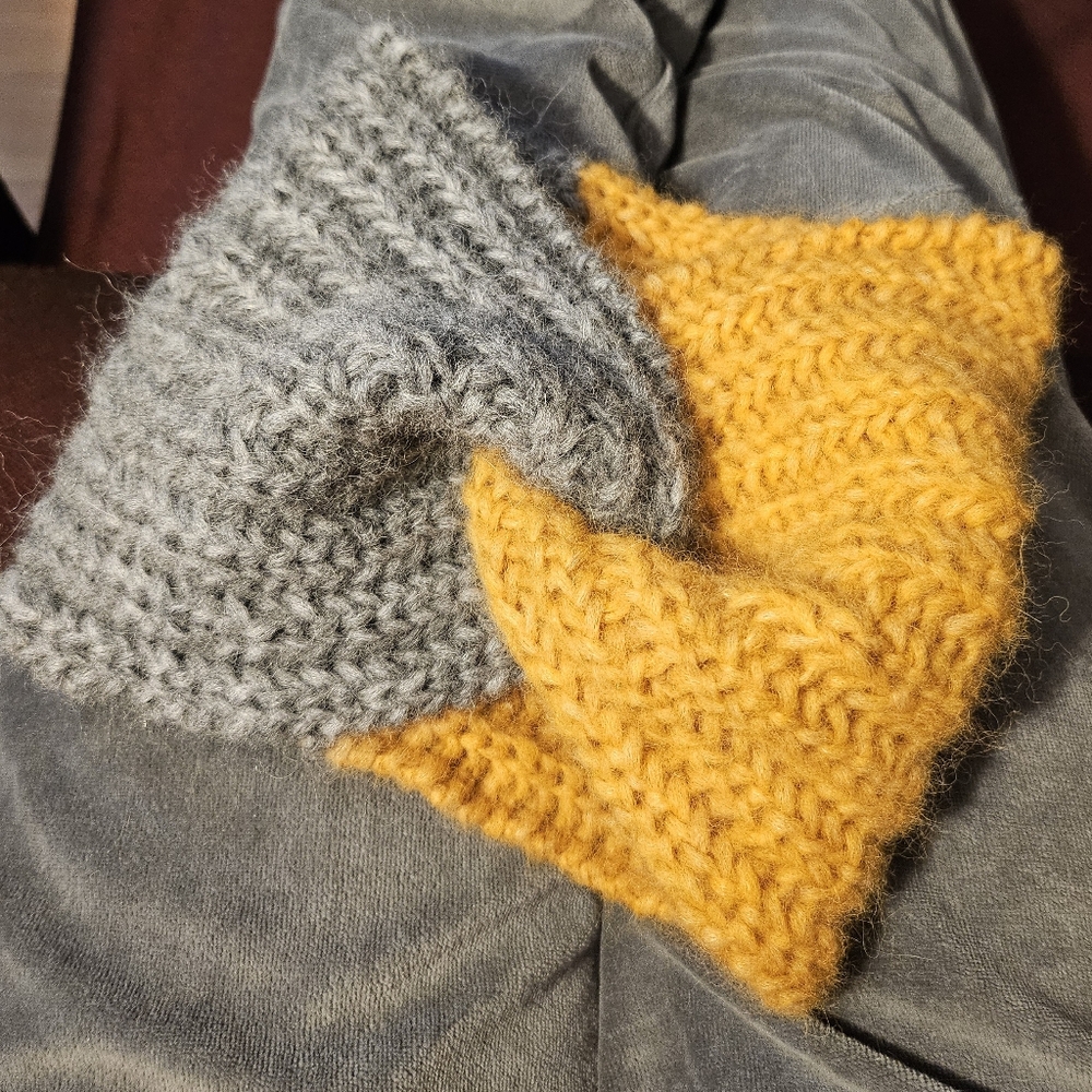 BABY ALPACA WOOL & MERINO, Handknit knot headband handmade by me